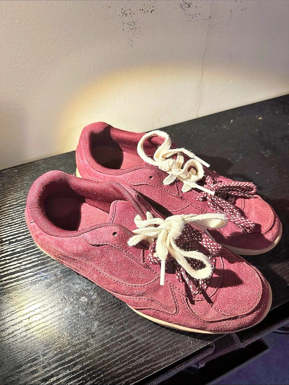 No Boundaries Women's Sport Sneakers Red
